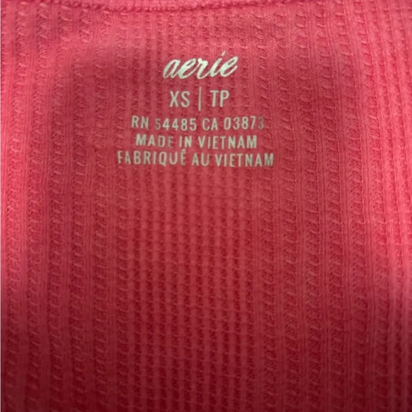 Pink Ribbed Snap Button Top - Picture 2 of 5